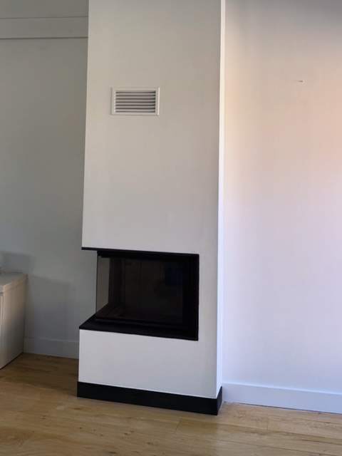 9BEC3AB4 C050 4A82 8F64 36CEA493225E