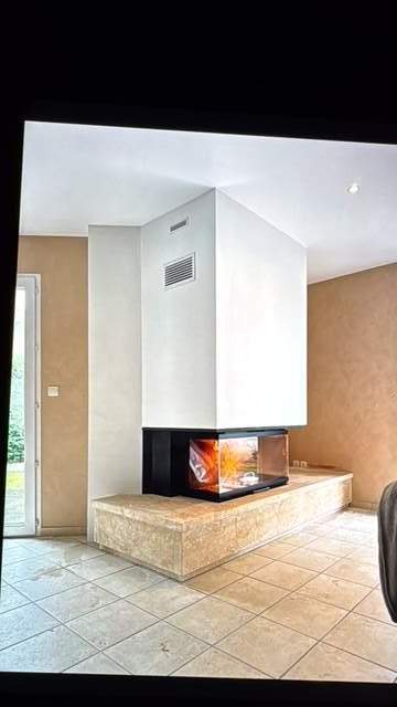 DDD6D54D B9B2 4ADE 9308 EF5254574561